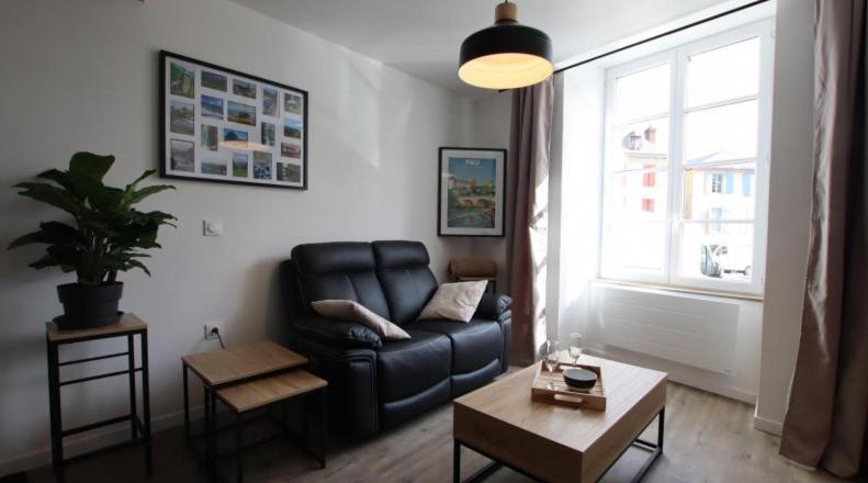 Apartamento Le Saint Pierre Quartier Historique D'Oloron Sainte Marie Exterior foto
