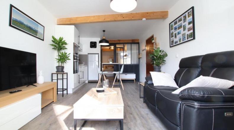 Apartamento Le Saint Pierre Quartier Historique D'Oloron Sainte Marie Exterior foto